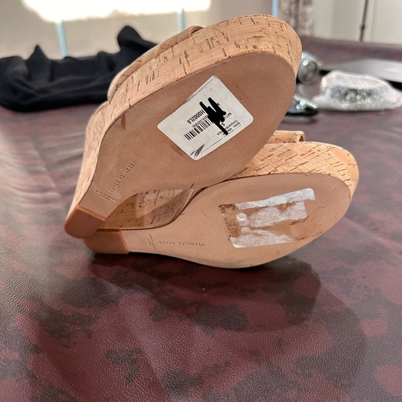 NWOT Veronica Beard Tan Cork Wedge Sandals Women's 8.5 - Picture 6 of 6